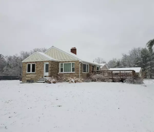 5648 Whitehall Road, Whitehall, MI 49461