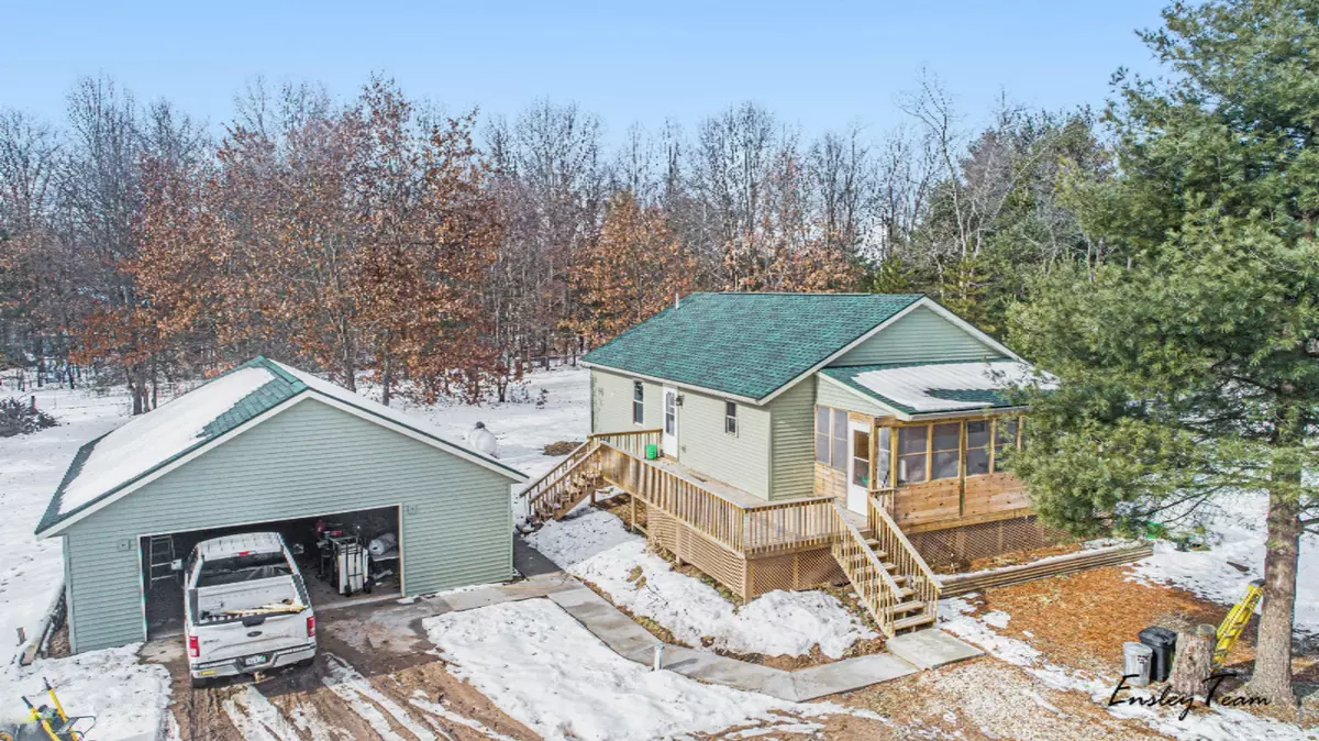 Howard City, MI 49329,11055 Little Creek Drive