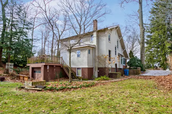 Spring Lake, MI 49456,17762 Oakwood Drive