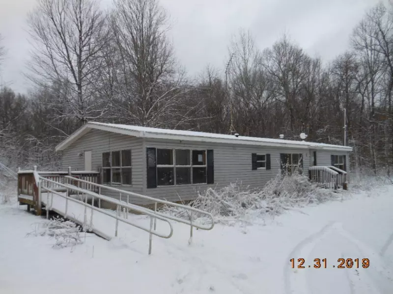 3420 W Long Lake Road, Orleans, MI 48865