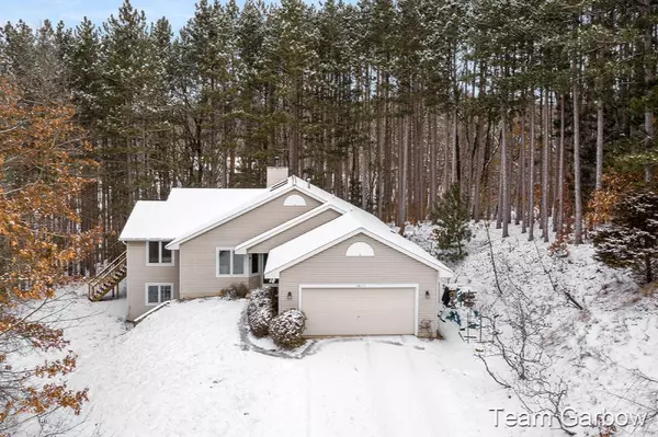 Ada, MI 49301,6875 4 mile NE Road