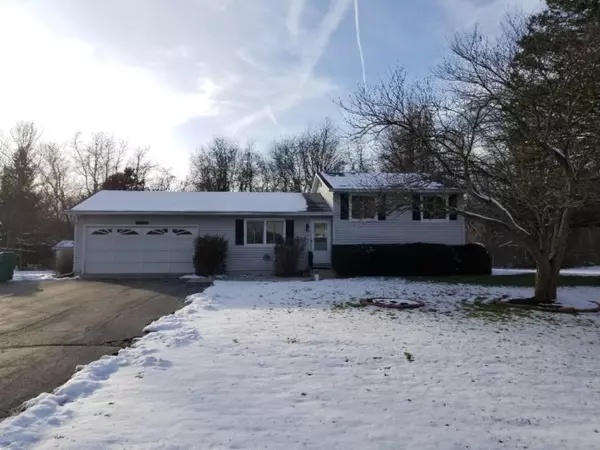 15846 Meadowview Drive, Buchanan, MI 49107