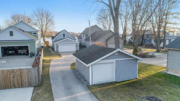 Norton Shores, MI 49444,439 Lakeshore Boulevard