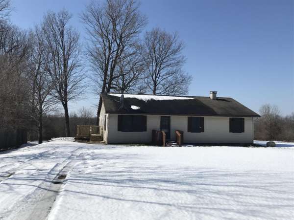 2854 10th Street, Shelbyville, MI 49344