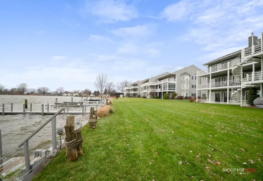 221 Riverfront Drive #12, Spring Lake, MI 49456