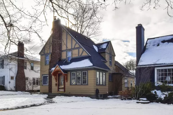 East Grand Rapids, MI 49506,2426 Gilmour SE Street