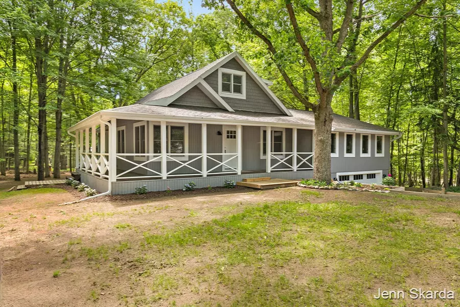 11185 Rambling Way, Stanwood, MI 49346