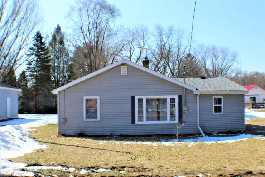 6812 Woods Avenue, Coloma, MI 49038