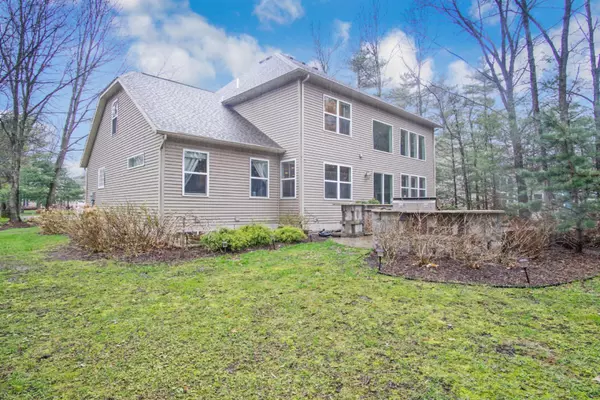 Spring Lake, MI 49456,15282 S Scenic Court