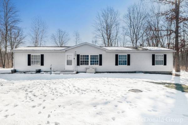 15799 50 1/2 Street, Grand Junction, MI 49056