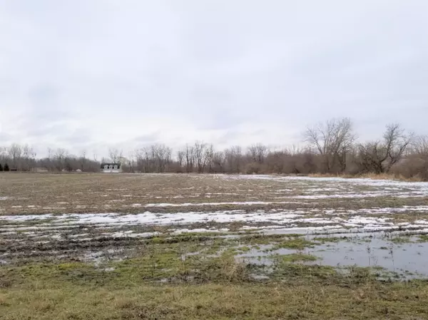 Bangor, MI 49013,66985 CR 376