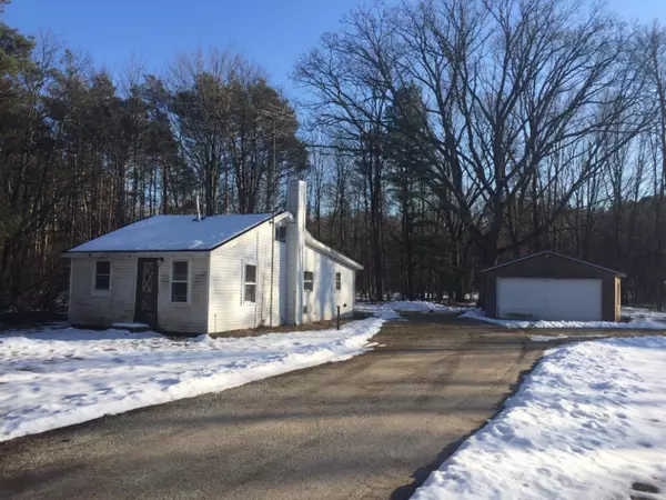 5735 Cline Road, Fruitport, MI 49415
