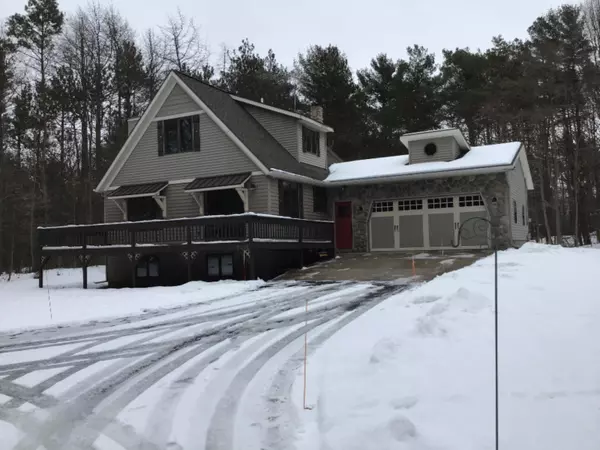 5214 164th Avenue, West Olive, MI 49460