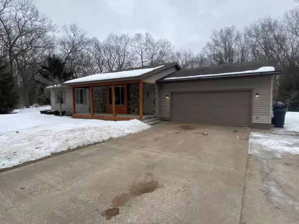 3103 E River Road, Twin Lake, MI 49457