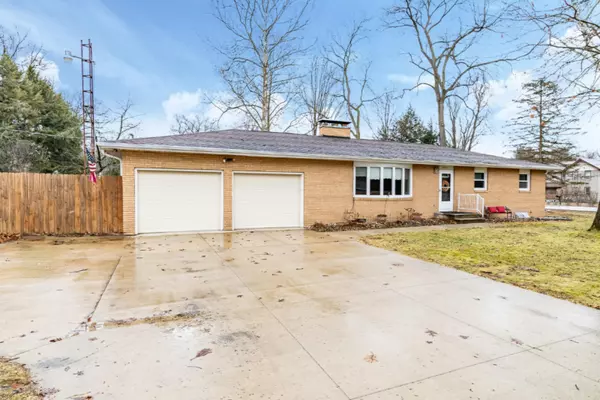 70975 Ridgewood Drive, Edwardsburg, MI 49112