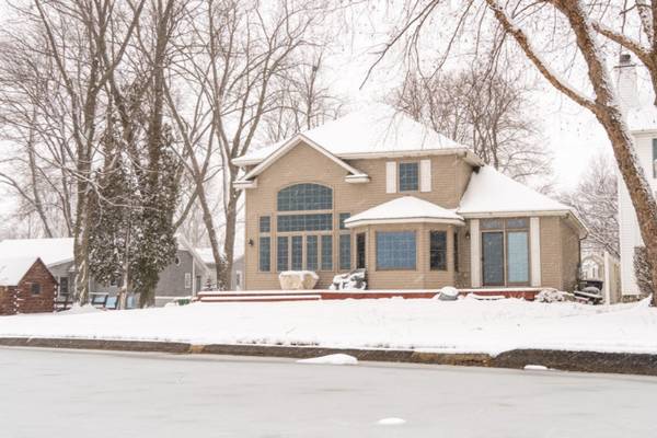 3645 Lakeshore Drive, Shelbyville, MI 49344