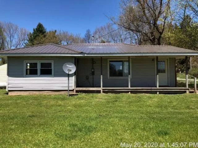 311 Lincoln Street, Luther, MI 49656