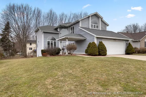 2353 Midvale NE Street, Grand Rapids, MI 49505