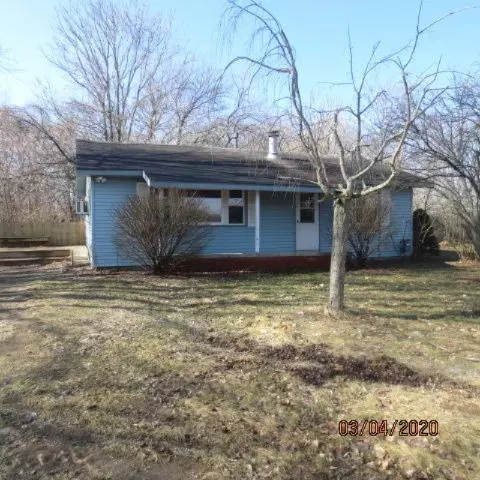 6184 Becht Road, Coloma, MI 49038