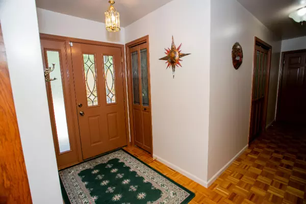 Spring Lake, MI 49456,18668 180th Avenue