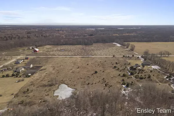 Cedar Springs, MI 49319,15677 Hatch NE Avenue