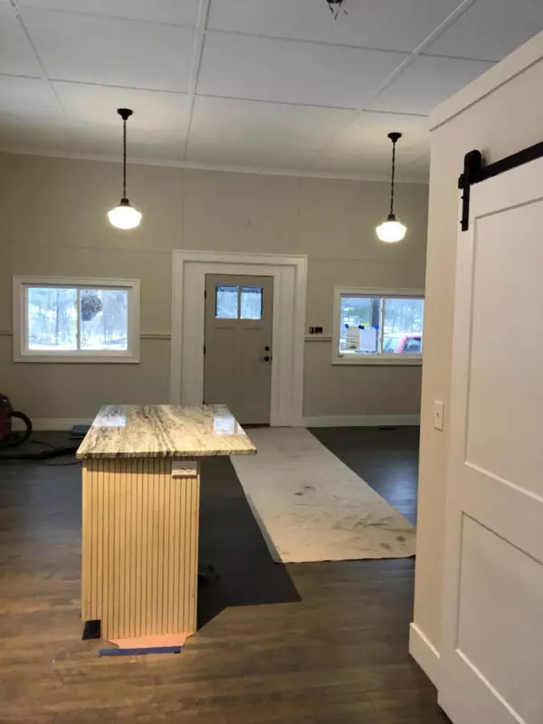 Grand Haven, MI 49417,16776 Warner Street