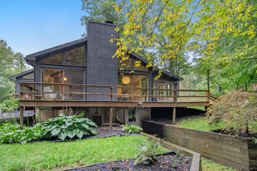 7626 3 Mile NE Road, Ada, MI 49301