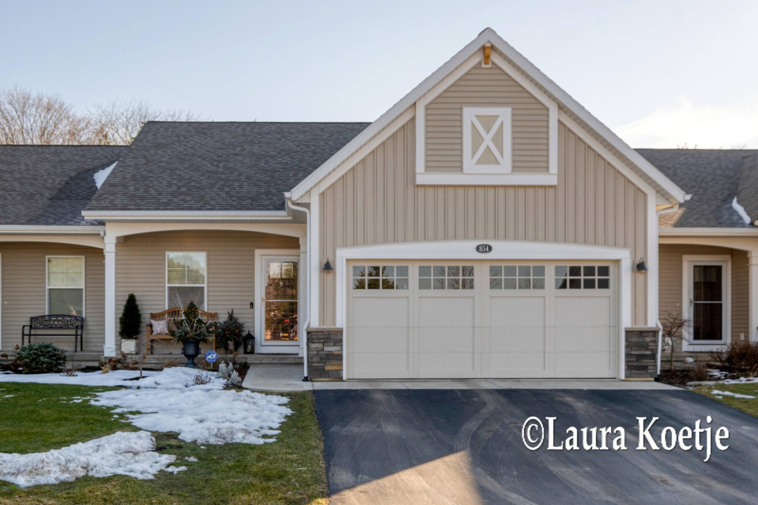 Byron Center, MI 49315,854 South Center Park Drive #25