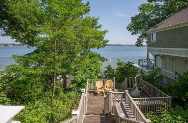 Sturgis, MI 49091,OAKWOOD Drive