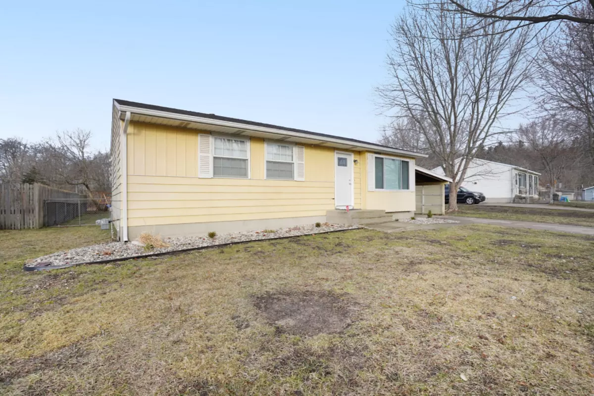 Lowell, MI 49331,318 Roberta Jayne Drive