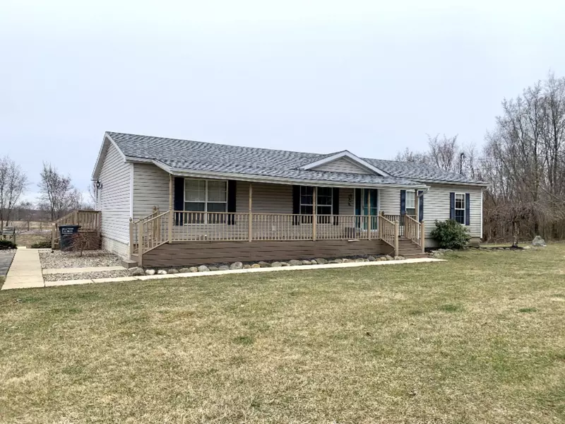 1025 Weaver Road, Bronson, MI 49028