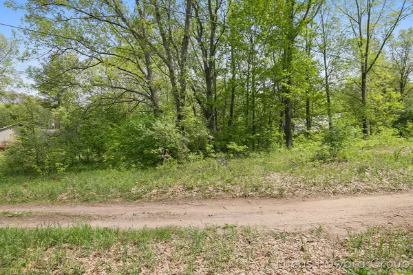 Howard City, MI 49329,8800 Huron Drive #Lot #282