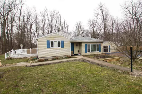 22370 Maple Street, Cassopolis, MI 49031