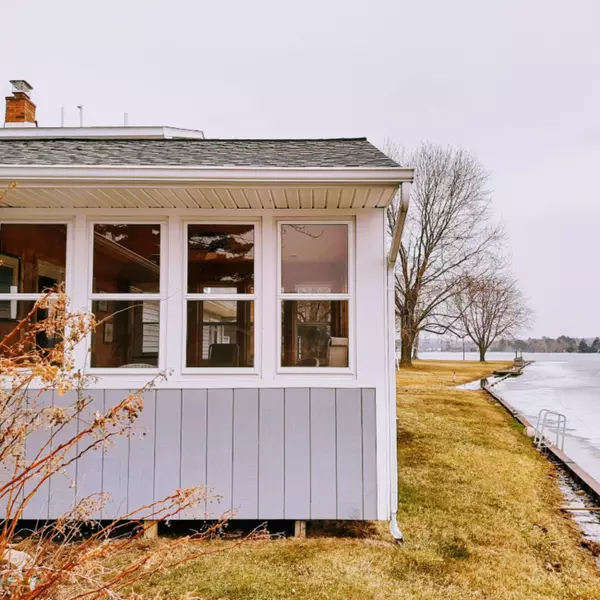 Onekama, MI 49675,4665 Easy Street