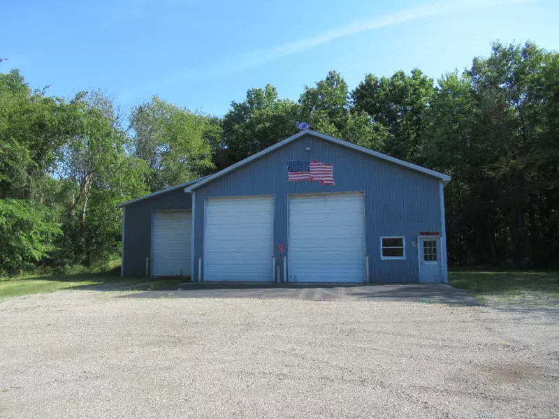 29451 - C M-62, Dowagiac, MI 49047
