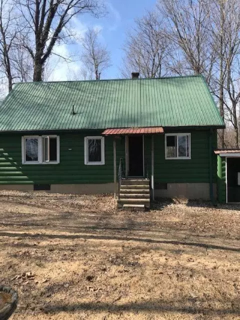 27385 M 60, Cassopolis, MI 49031