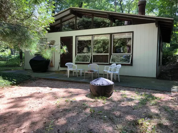 Mears, MI 49436,569 N Lighthouse Drive