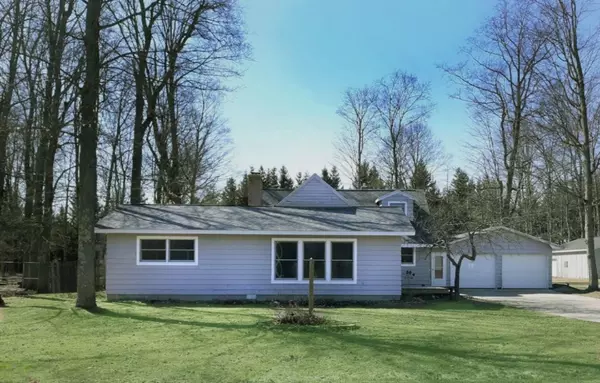 9055 Homestead Road, Benzonia, MI 49616