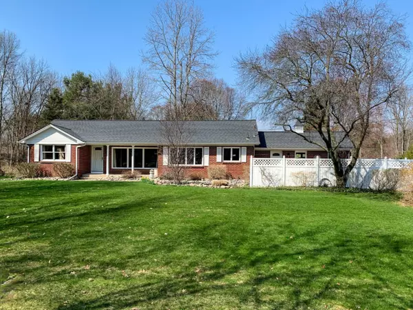 646 Old Orchard Road, Holland, MI 49423