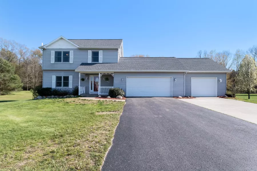 23547 Finch Avenue, Mattawan, MI 49071