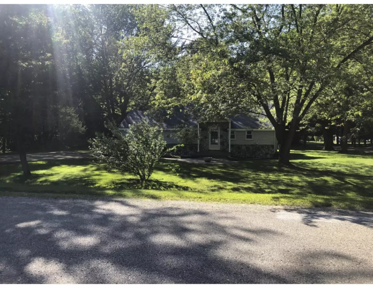 Zeeland, MI 49464,7595 104th Avenue