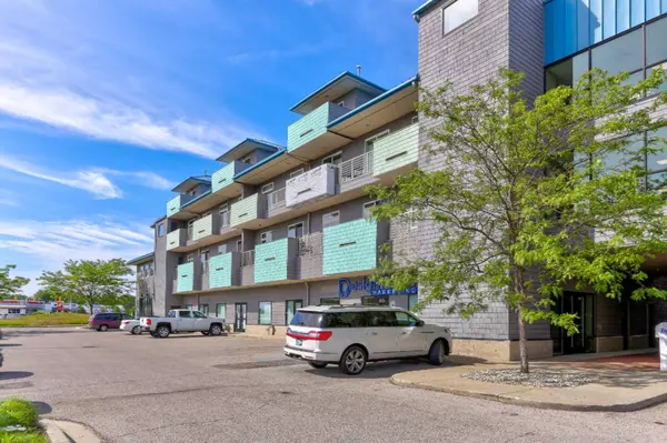 530 Miller Drive #310, Grand Haven, MI 49417