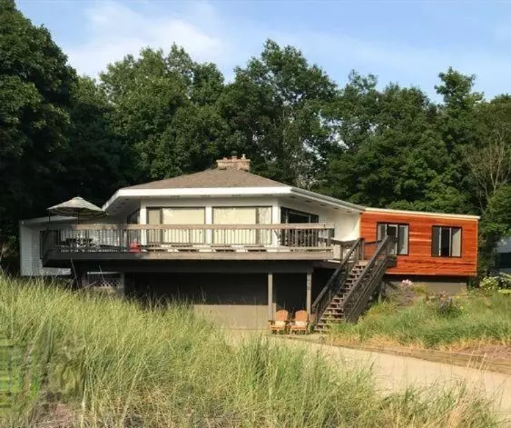 9410 Whispering Sands Drive, West Olive, MI 49460