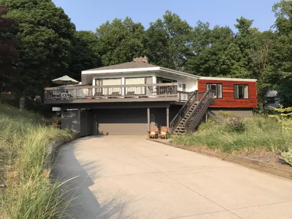 West Olive, MI 49460,9410 Whispering Sands Drive