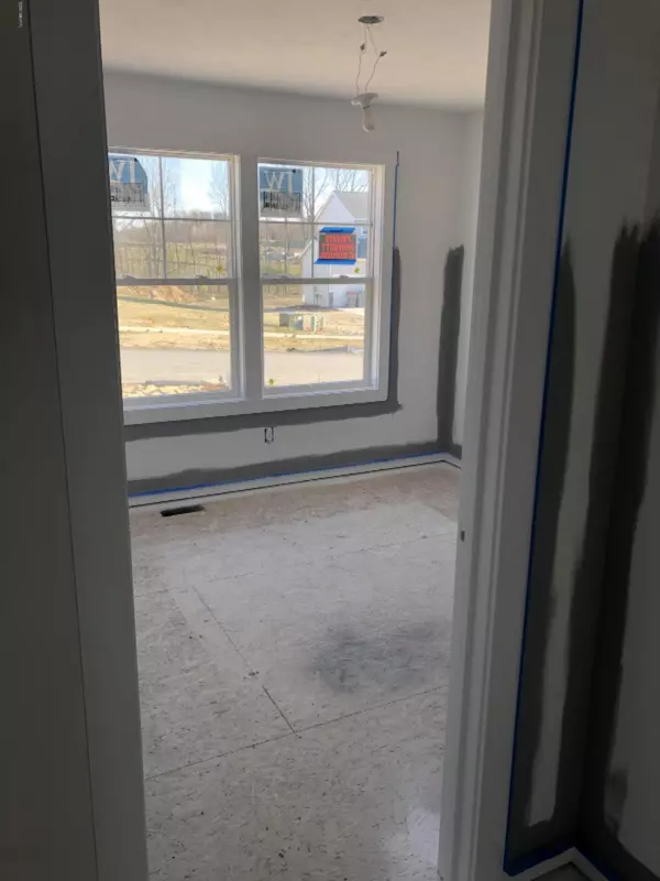 Caledonia, MI 49316,5900 Longmoor Court