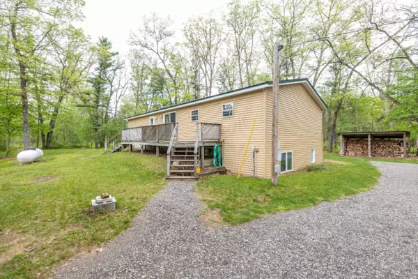 22744 W Almy Road, Howard City, MI 49329