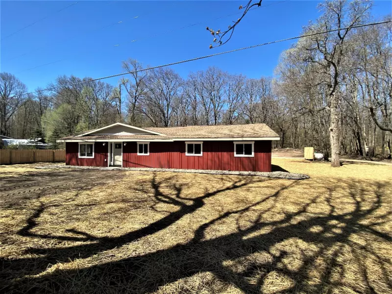 14187 Algoma NE Avenue, Cedar Springs, MI 49319