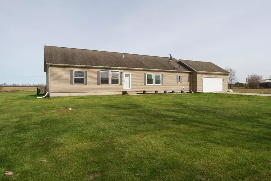 66219 Klett Road, Constantine, MI 49042