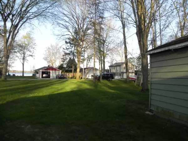 Wayland, MI 49348,3142 Sandy Beach Road