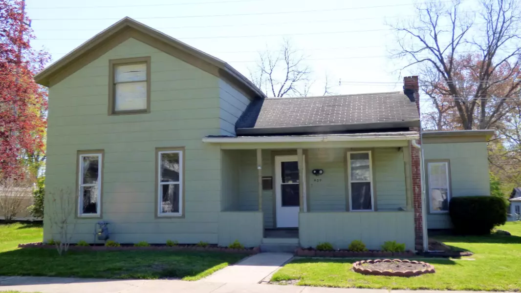 409 New York Avenue, Dowagiac, MI 49047